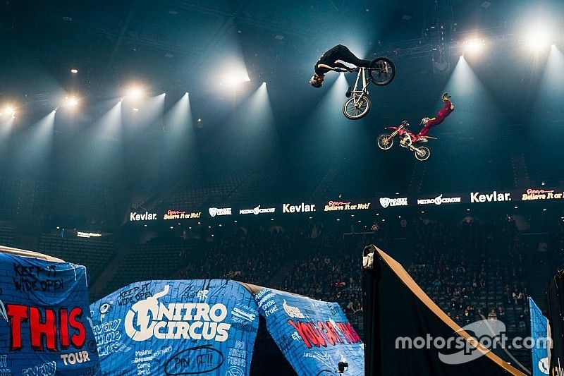 Te llevamos al impresionante 'Nitro Circus'