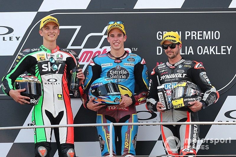 Márquez double la mise et se rapproche de Baldassarri au championnat
