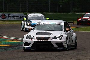 Imola, Gara 1: Tavano firma la sua prima stagionale nel TCR Italy