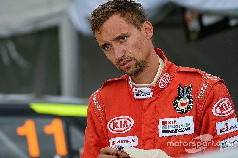 Konrad Wr&oacute;bel, KIA PLATINUM CUP, KPC,