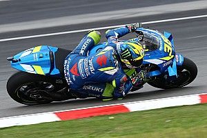 Joan Mir lidera el warm up en Sepang
