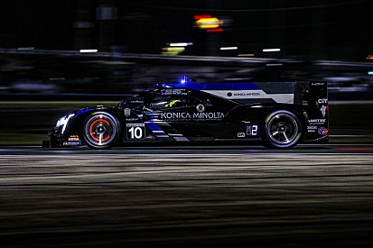 Rolex 24, Hour 14: Kobayashi retakes lead for WTR