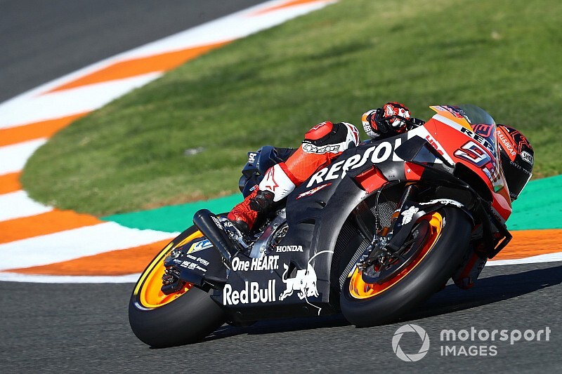 Curva 13 de Cheste, el primer adelantamiento entre los Márquez