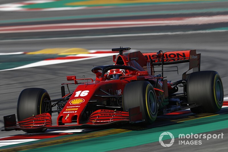 Testupdate 12u: Ferrari neemt de kop over, Mercedes stoïcijns