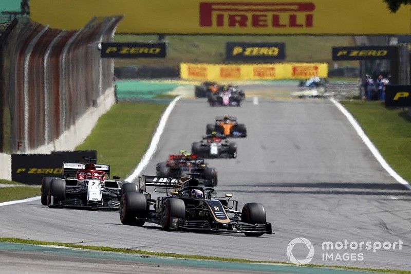 Grosjeannak ma Gasly dobogója az egyetlen öröme