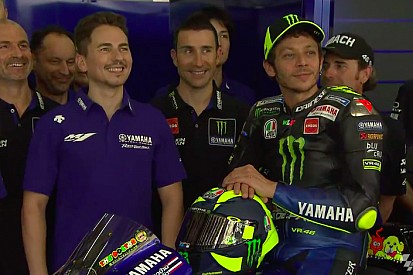 Lorenzo non esclude il ritorno: “Con Yamaha sono di nuovo felice”