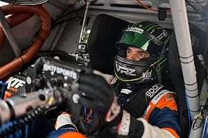 Marcos Gomes celebra pole na final da Stock: "Emocional está em 100%"