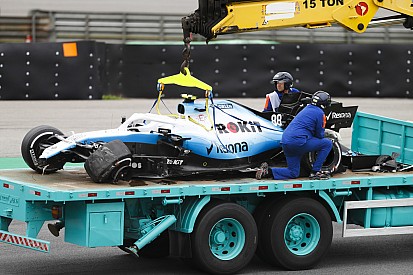 Kubica yeni şasiye geçti