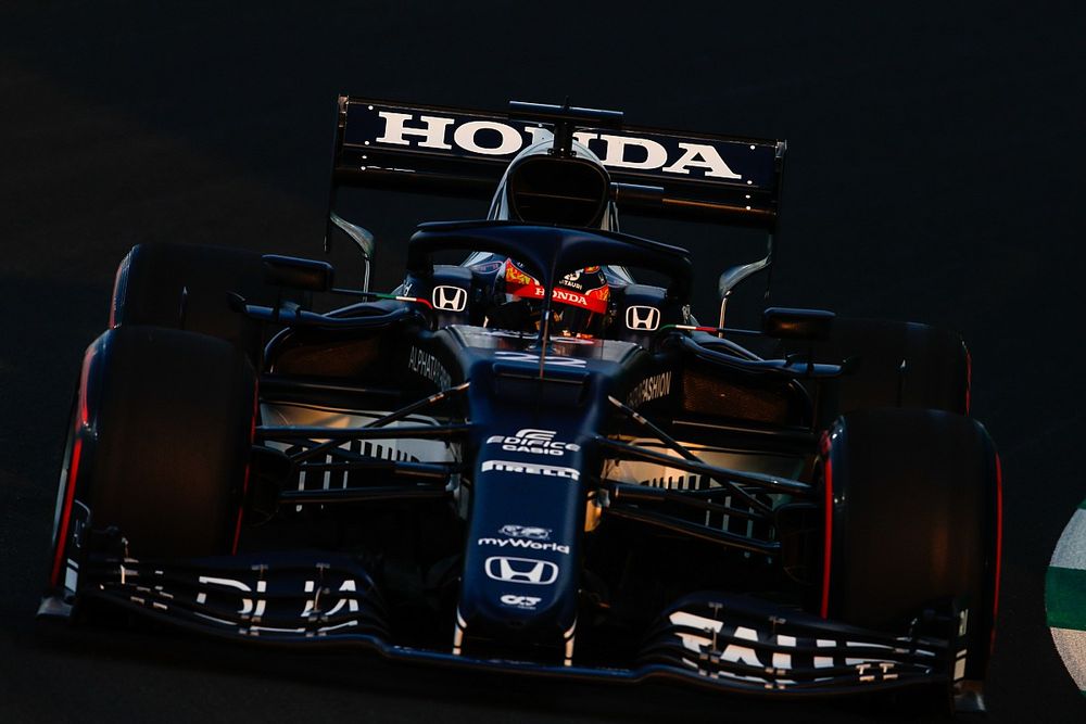 F1サウジアラビアGP FP2速報:FP1に続けてハミルトンがトップで初日を終える。角田裕毅も序盤から速さを見せ8番手