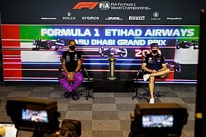 L'opinion de Verstappen sur Mercedes et Hamilton a "beaucoup" changé