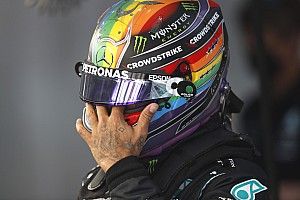 Fotos: Hamilton, con un casco contra la homofobia y el racismo en Qatar