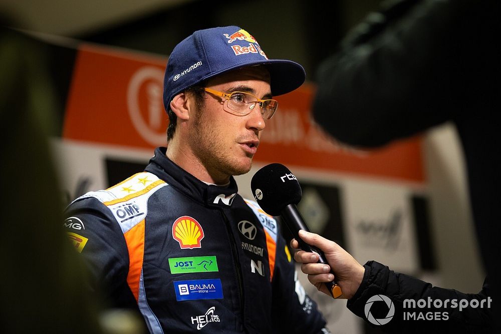 WRC | Neuville: "Hyundai pronta a continuare anche senza Adamo"