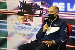 Terlalu Banyak Balapan Formula 1 Tidak Baik untuk Fans