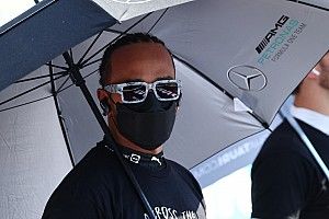 Al jefe de la F1 le extraña que Hamilton no sea el más apoyado