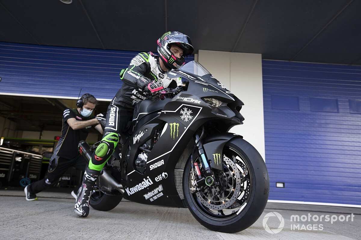Alex Lowes Alami Kecelakaan dalam Latihan