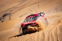 Setelah Menunggu Sembilan Jam, Loeb Selesaikan Etape Keenam Dakar