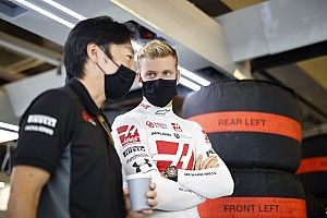 F1: Schumacher revela dificuldade para treinar com simulador da Haas por restrições causadas pela pandemia