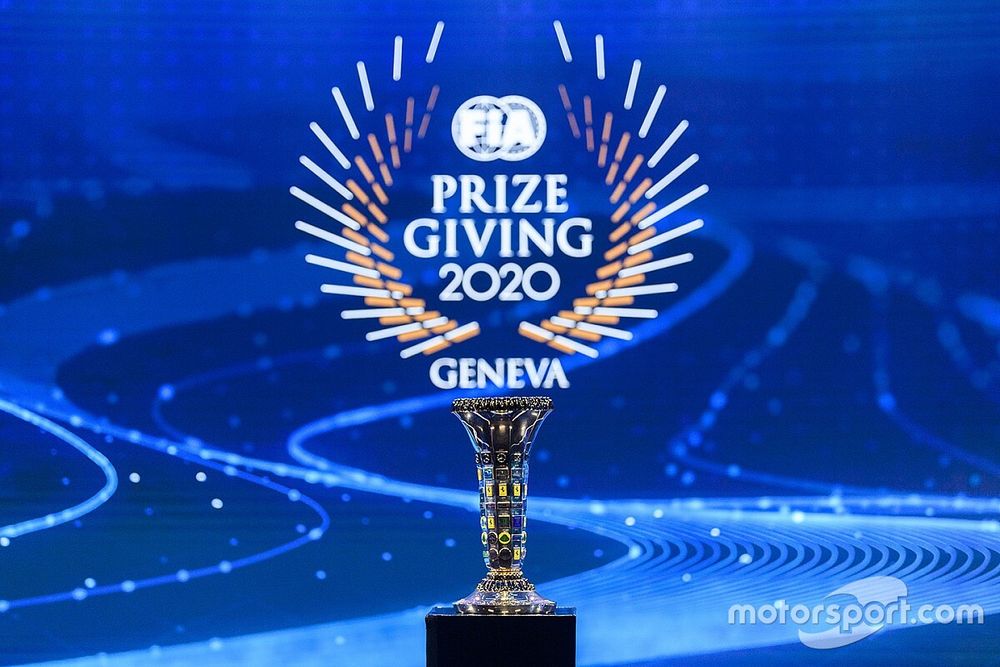 Fotos: así fue la extraña gala de entrega de premios de la FIA 2020