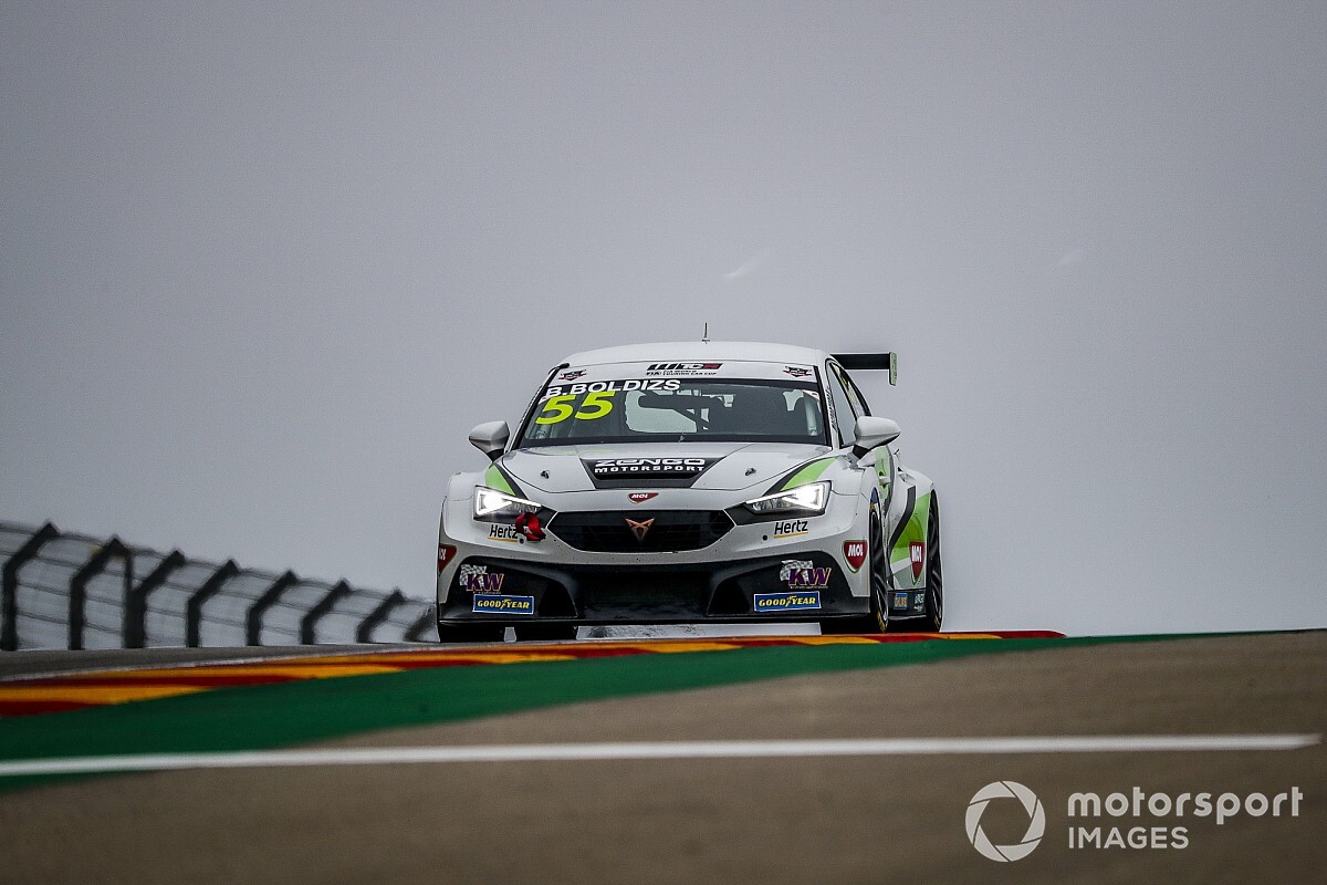 Idén is a Zengő Motorsporttal indul a WTCR-ben a magyar pilóta!