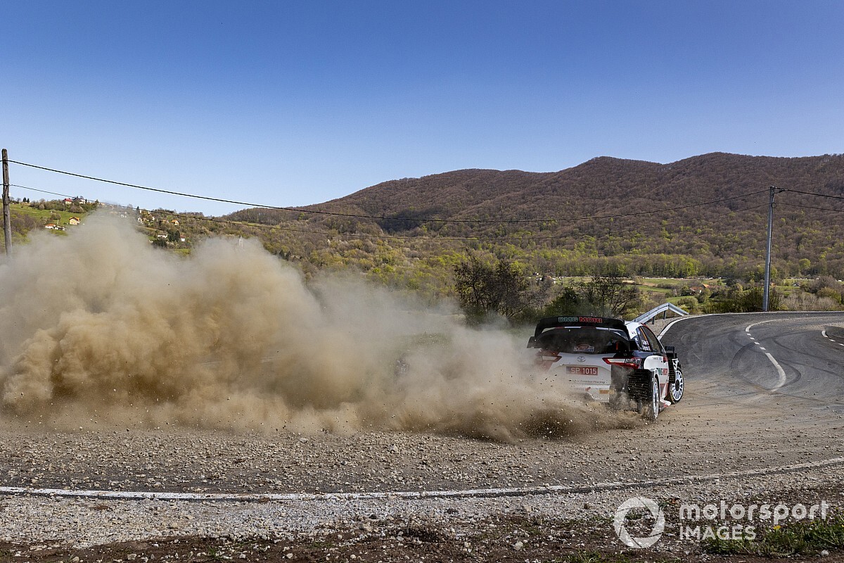 Ogier i Ingrassia uciekają rywalom