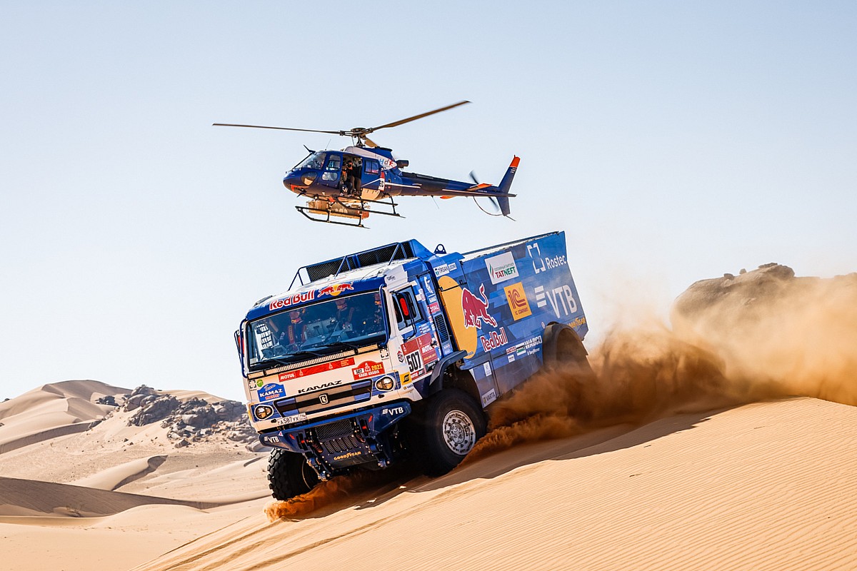 Dmitry Sotnikov Kampiun, Kamaz Kuasai Dakar 2021