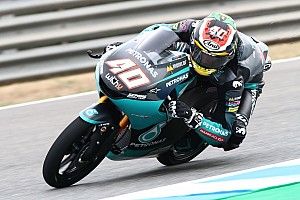 Moto3イタリア初日:初日首位はダリン・ビンダー。鈴木竜生が日本勢トップの6番手で追う