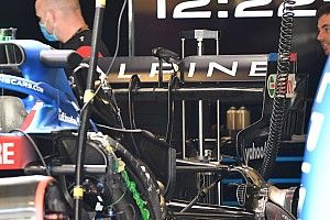 Fotos: los detalles de los coches de F1 listos para Portimao