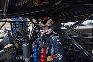 Feeney cuts Triple Eight Supercars laps