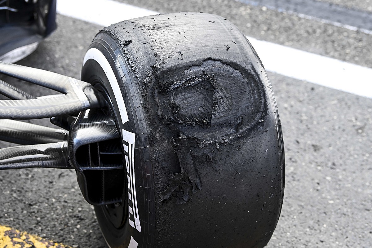 Вопрос: новые шины Pirelli повлияют на борьбу за титул?