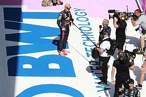 Verstappen, cansado con las preguntas sobre la velocidad de Red Bull