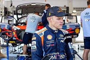 WRC, Tanak sul ritiro: "Ho forato 2 gomme uscendo di strada"