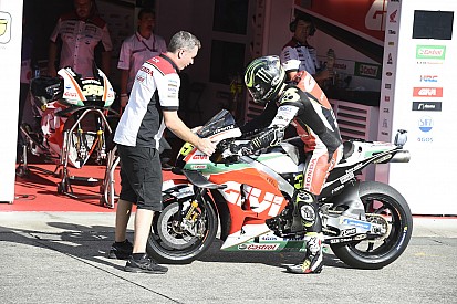 Crutchlow breekt enkel bij crash in tweede training Australische GP