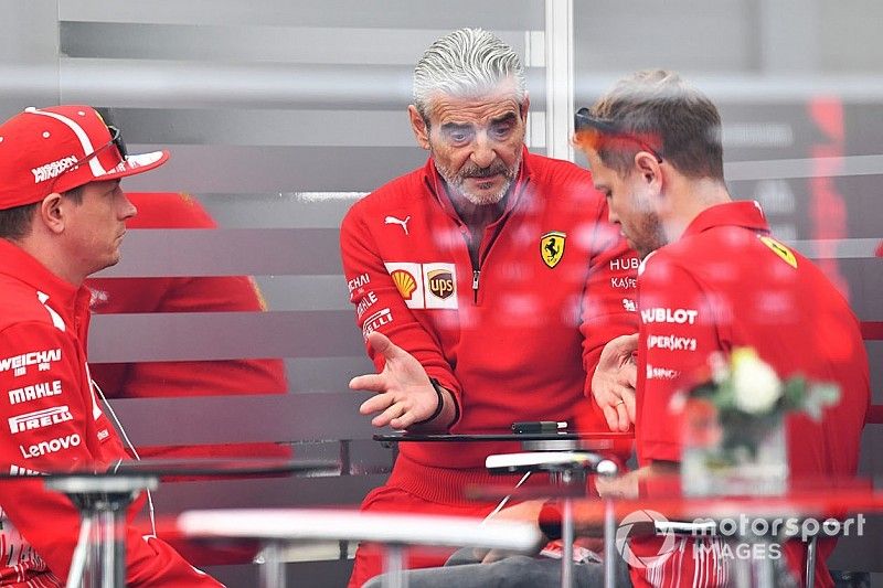 Arrivabene: "Lottiamo contro la Mercedes, non siamo una squadra allo sbando"