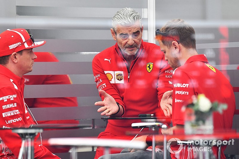 Arrivabene: "Lottiamo contro la Mercedes, non siamo una squadra allo sbando"