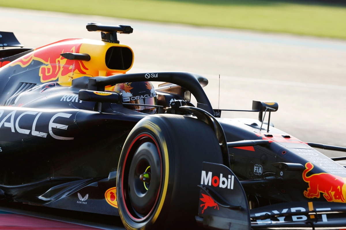 f1-2 画像｜角田裕毅選手のマシンもデザインされた『F1速報日本