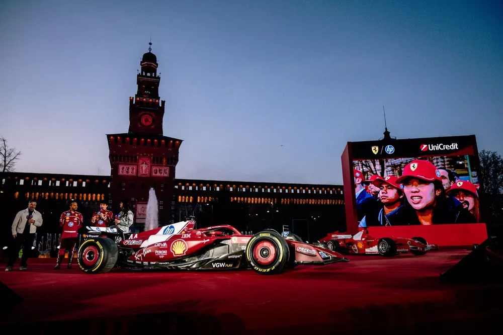 Ferrari en Mil&aacute;n