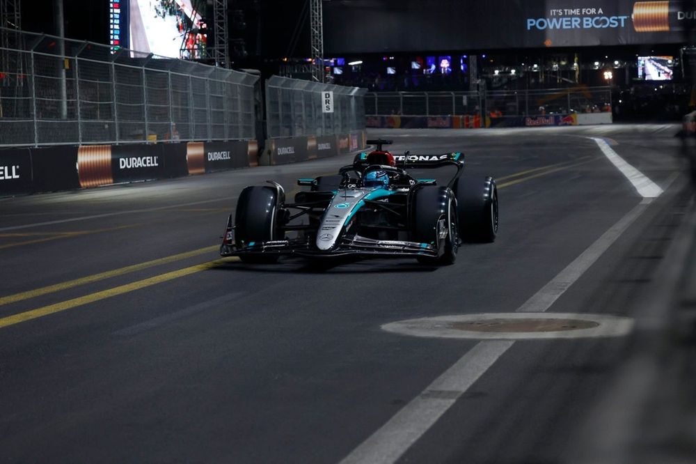 George Russell, Mercedes F1 W15