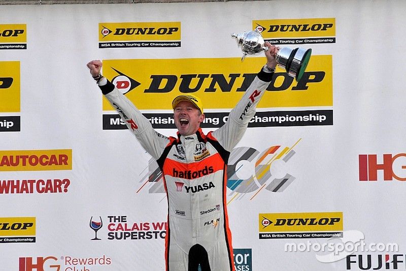 Champion #52 Gordon Shedden, Halfords Yuasa Racing, Honda Civic Type R