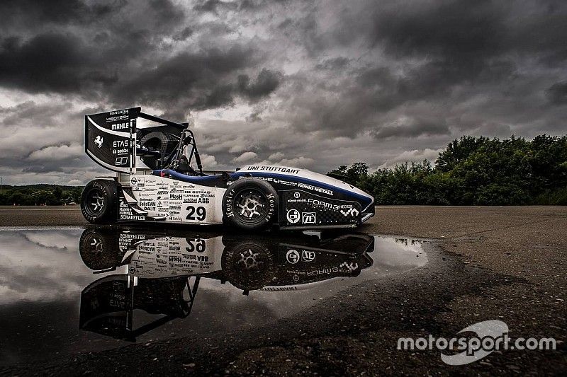 Formula Student UK: Delft gediskwalificeerd, Stuttgart grote winnaar