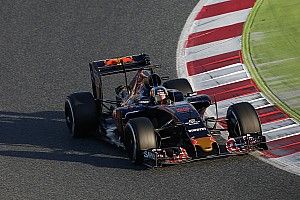 Toro Rosso mileage "incredible" after "tough winter" - Sainz
