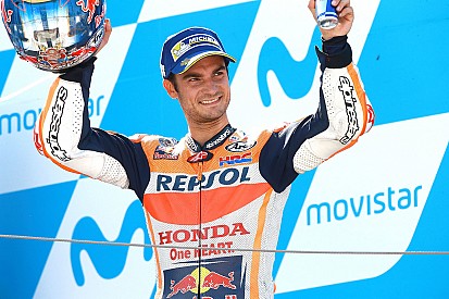 Pedrosa: “Luego que no se queje Rossi si no le dejan adelantar”