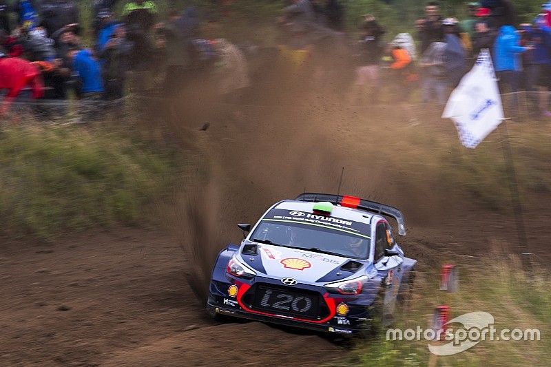 Polonia, PS13: Paddon si presenta, ma Tanak controlla senza rischi