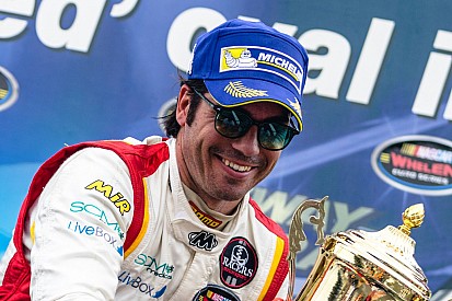 Borja Garcia powers to first NASCAR Whelen Euro Series oval win