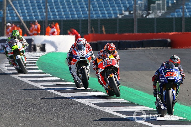 Viñales evitou "desastre" com falha do motor de Márquez