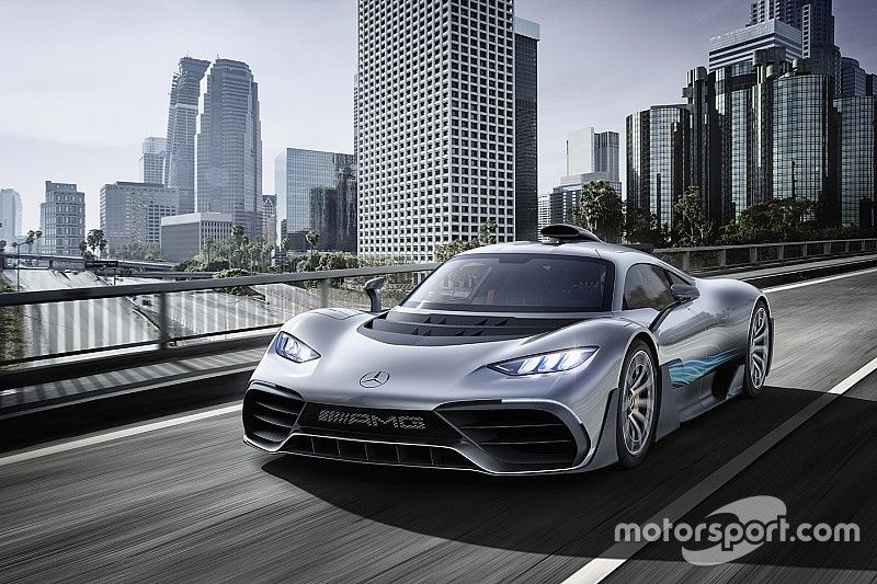 Mercedes представила Project One – гиперкар на основе технологий Ф1