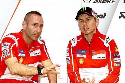 Lorenzo's crew chief won't follow him to Honda