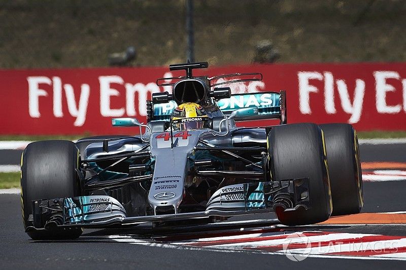 Temendo ‘trenzinho’, Hamilton aposta em tática para avançar