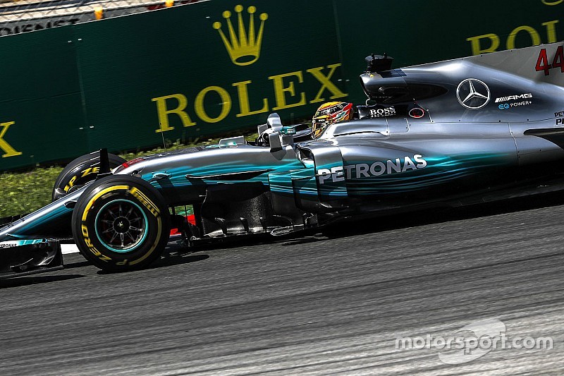 Hamilton perde cinco posições de grid na Áustria