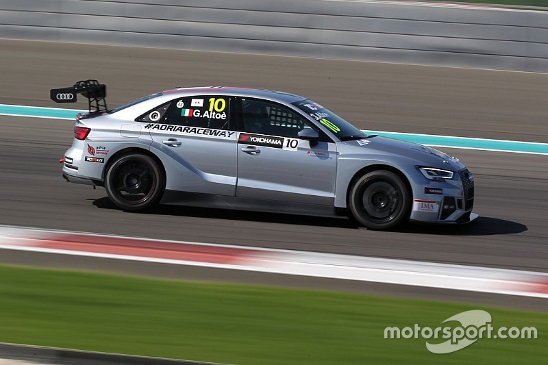 Giacomo Altoè vince con stile Gara 1 ad Abu Dhabi