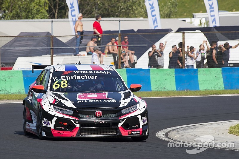 Ehrlacher lo borda en la salida y gana la Carrera 1 del WTCR en Zandvoort